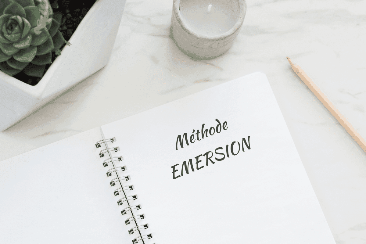 Intérieur apaisant du cabinet de psychologie énergétique à Izon